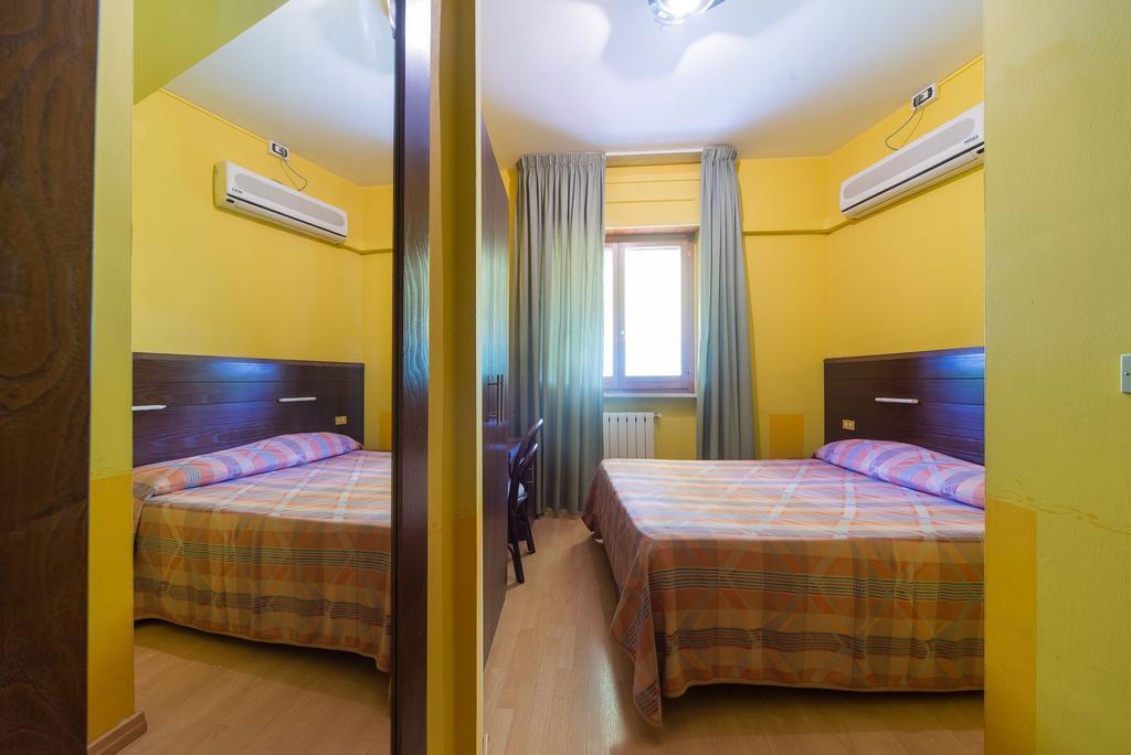 Hotel Del Camerlengo Fara San Martino Номер фото